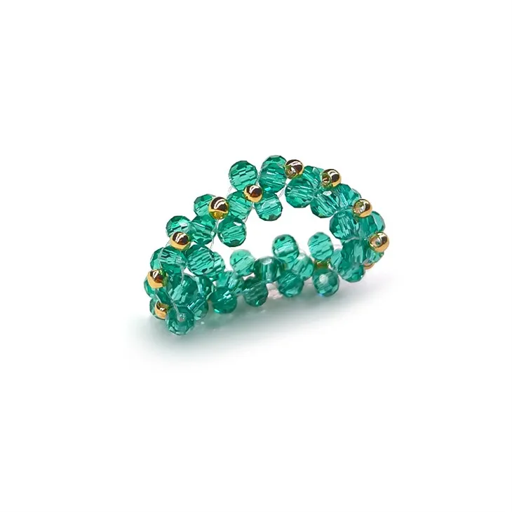 Nhẫn nhiều lớp màu xanh lá cây