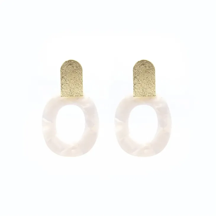 Bông tai trang sức