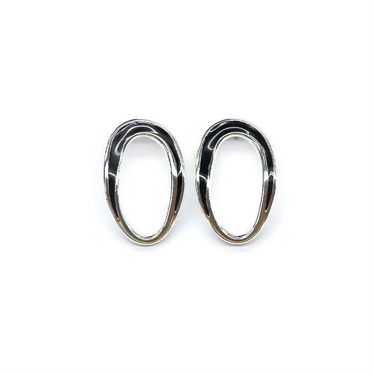 Bông tai bạc Huggie Hoops
